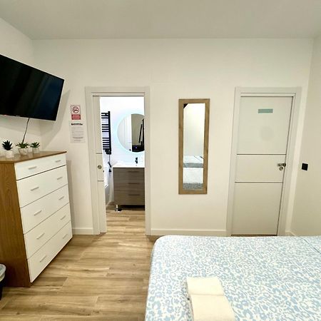 Apartamentos Castillejos Madrid Extérieur photo