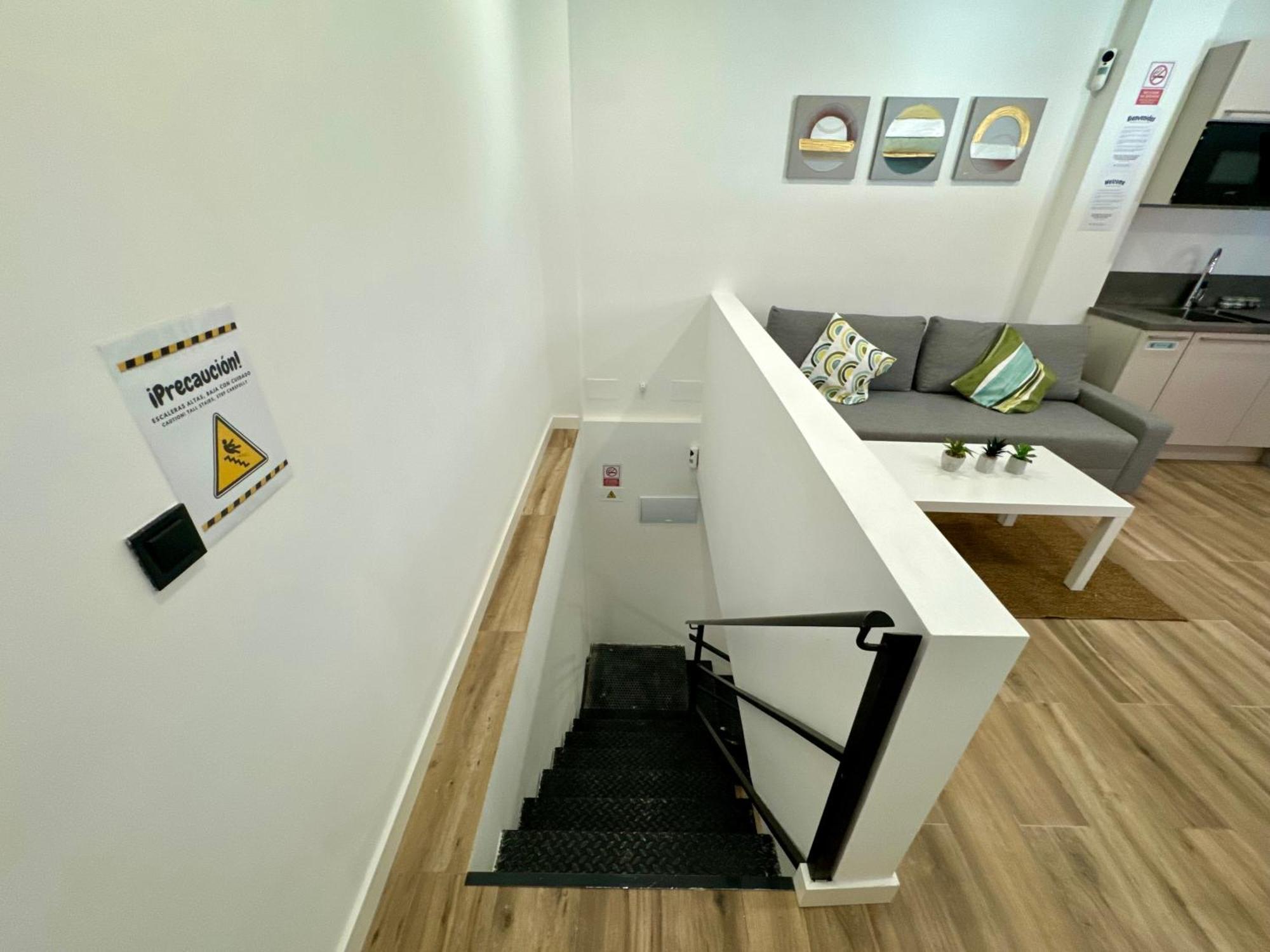 Apartamentos Castillejos Madrid Extérieur photo