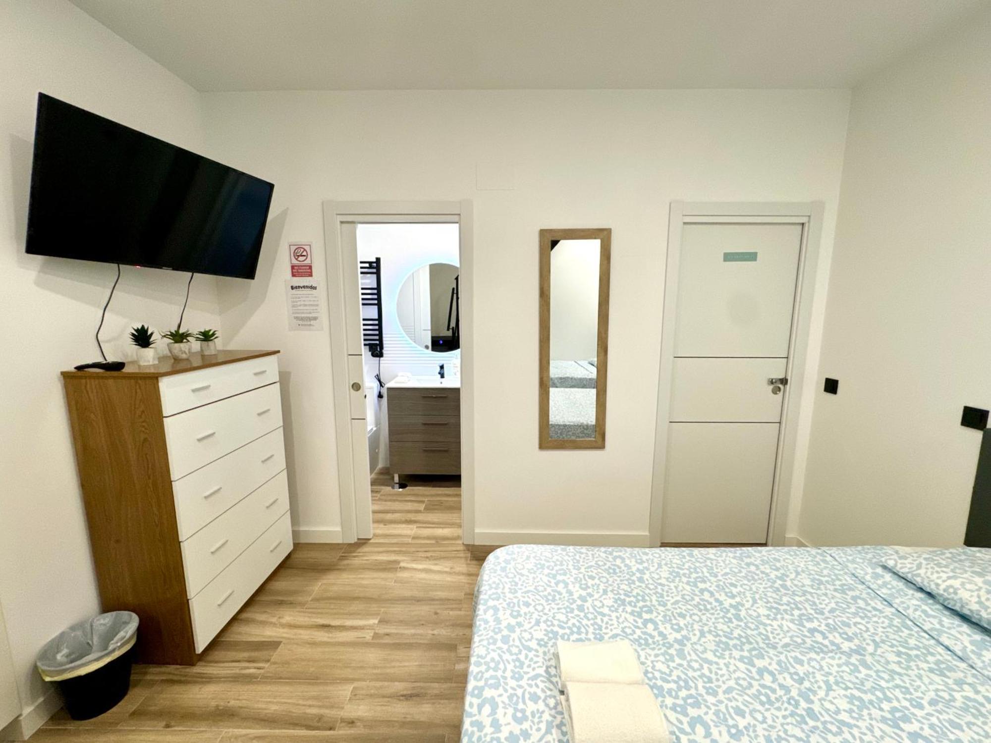 Apartamentos Castillejos Madrid Extérieur photo
